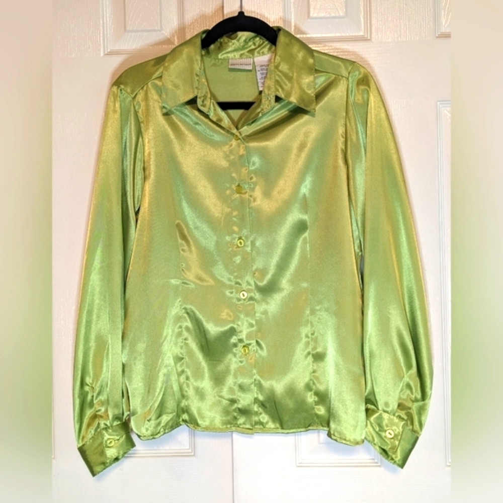 5/$25 White Stag Vibrant Green Blouse with Matching Scarf